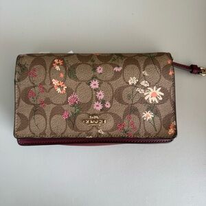 Coach Anna Foldover Clutch Crossbody in Signature Canvas w/ Wildflower Print